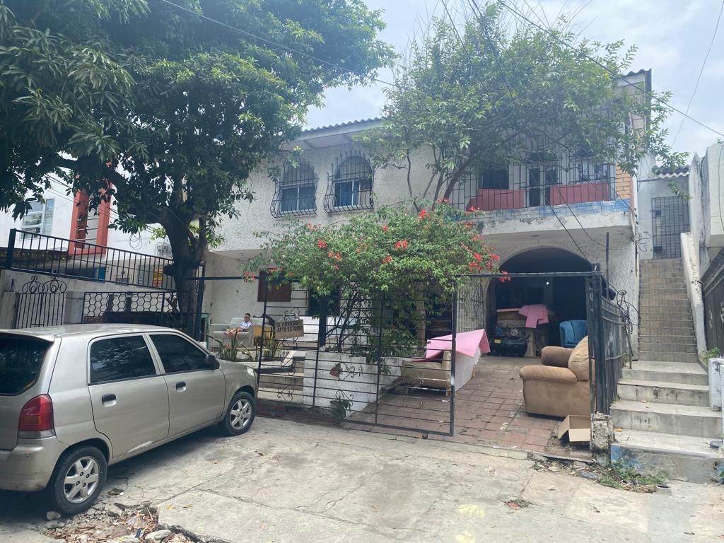 Casa en venta Atlántico Barranquilla Ciudad Jardin 494 m2 Habitaciones 4 Baños 4 Garajes 3 Precio $1000000000