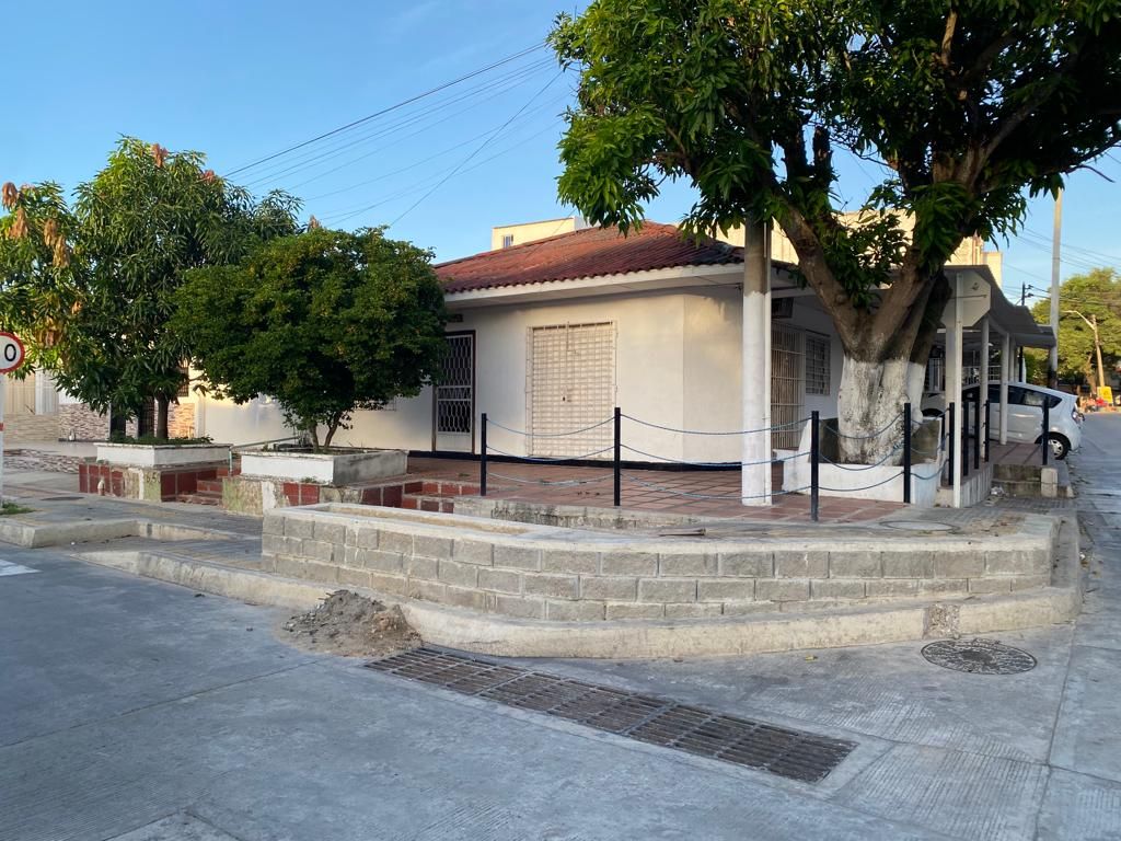 Casa en venta Atlántico Barranquilla Lucero 132 m2 Habitaciones 3 Baños 4 Garajes 2 Precio $450000000