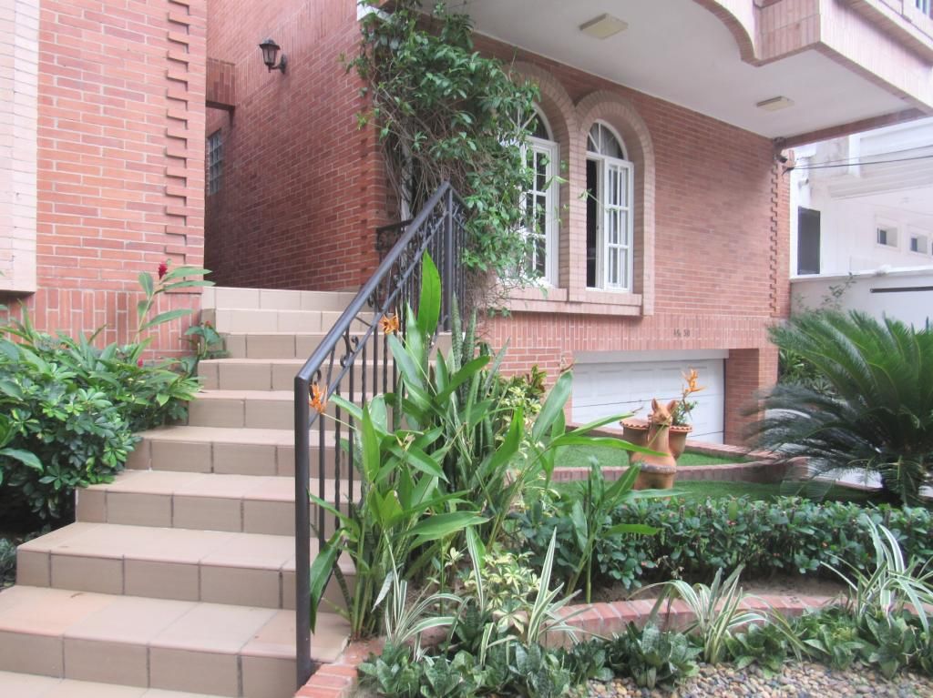 Casa en venta Atlántico Barranquilla Villa Santos 120 m2 Habitaciones 2 Baños 6 Garajes 2 Precio $450000000