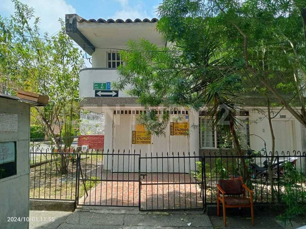 Local en arriendo Valle Del Cauca Cali Urbanización Nueva Granada 30 m2 Habitaciones 0 Baños 0 Garajes 0 Precio $950000