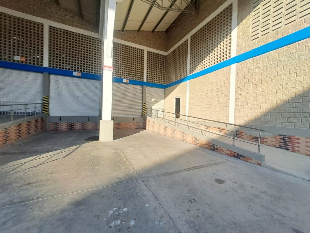 Bodega en arriendo Atlántico Barranquilla Batallon Infanteria 1279 m2 Habitaciones 0 Baños 2 Garajes 2 Precio $28622000