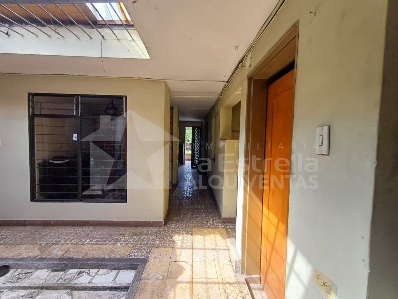 Casa en venta Antioquia Itagüí Samaria Et I 300 m2 Habitaciones 4 Baños 2 Garajes 0 Precio $800000000