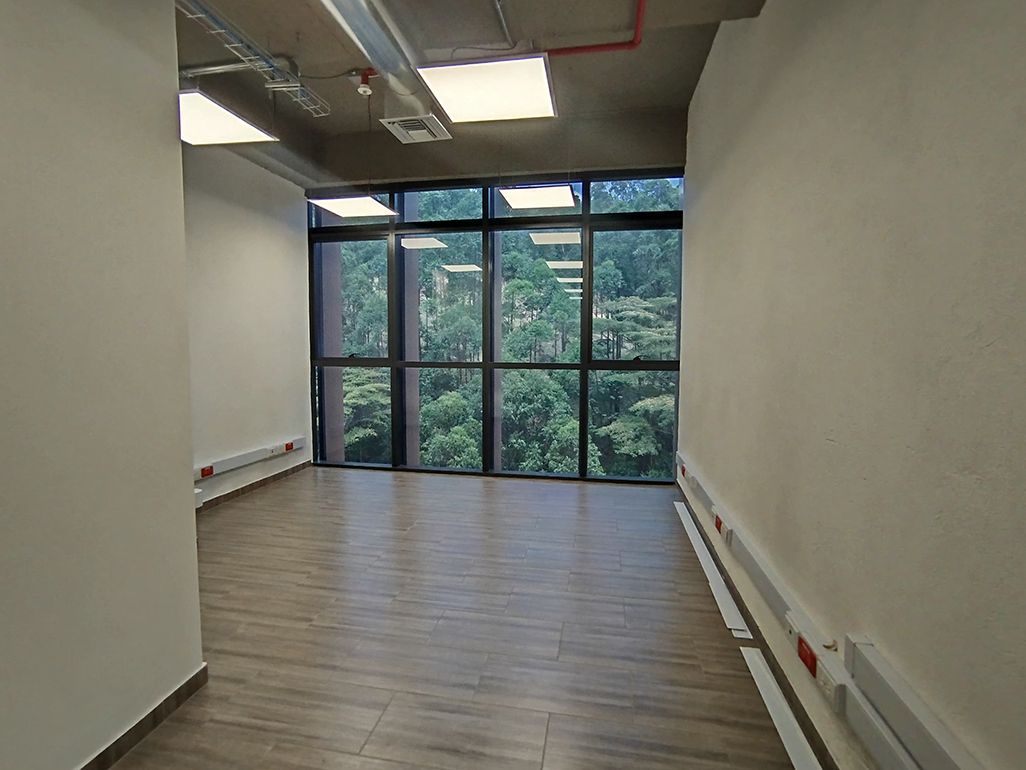 Oficina en arriendo o venta Antioquia Medellín Altos Del Poblado 37 m2 Habitaciones 0 Baños 1 Garajes 2 Precio venta $410000000 Precio arriendo $3400000