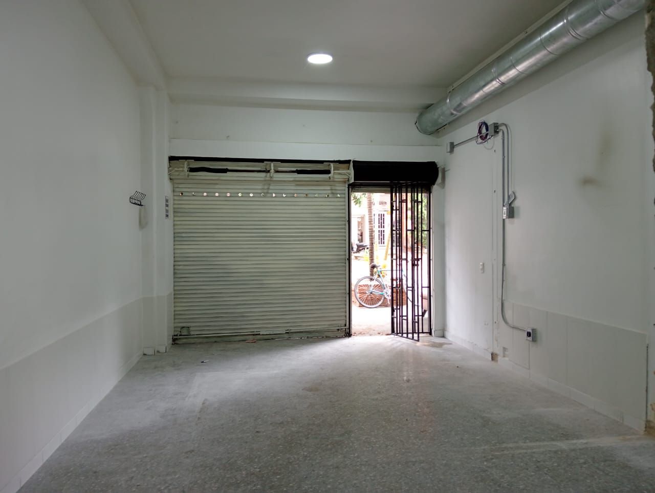 Local en arriendo Antioquia Medellín San Joaquin 40 m2 Habitaciones 0 Baños 0 Garajes 1 Precio $2900000