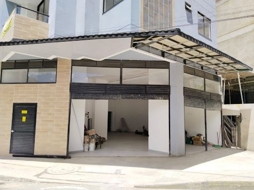 Local en arriendo Antioquia Sabaneta Entre Amigos 180 m2 Habitaciones 0 Baños 4 Garajes 1 Precio $15500000