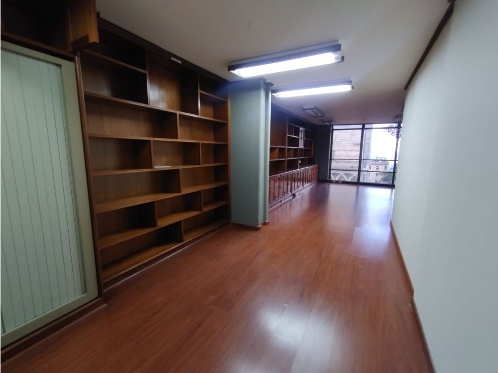 Oficina en arriendo Caldas Manizales El Centro 40 m2 Habitaciones 0 Baños 1 Garajes 0 Precio $1500000