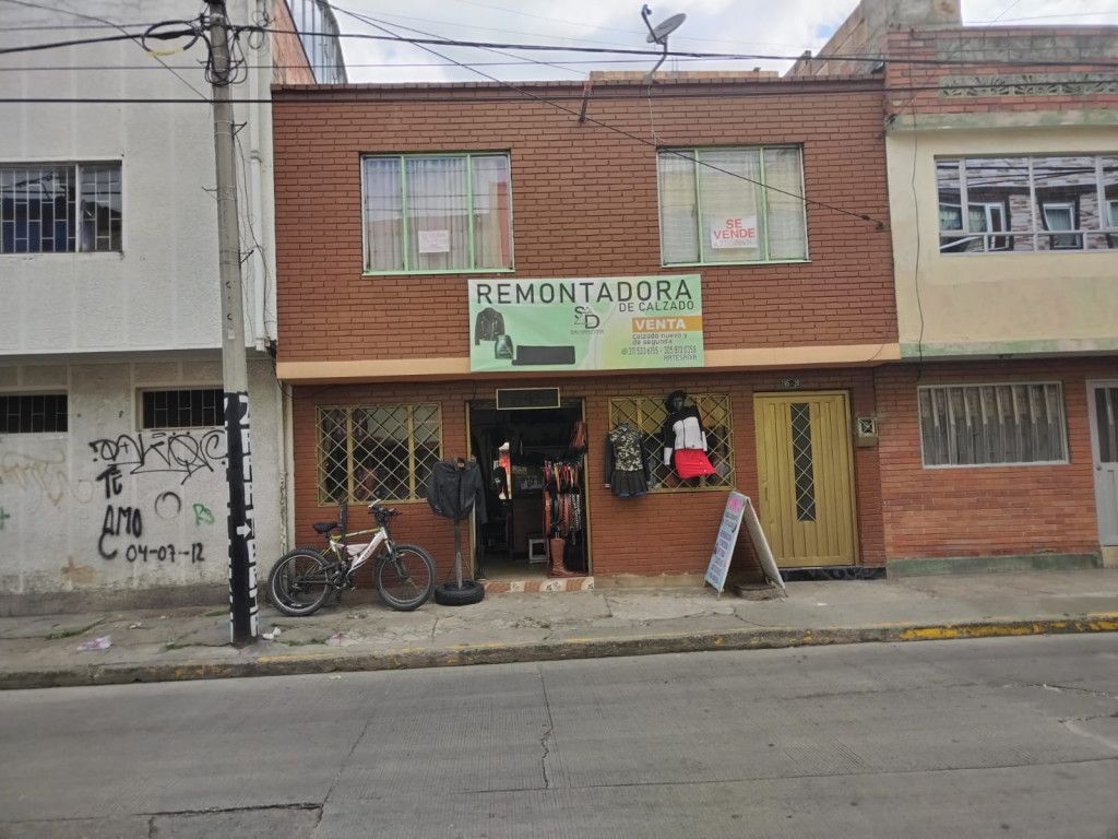 Casa en venta Cundinamarca Bogotá El Rincon De Suba 208 m2 Habitaciones 8 Baños 4 Garajes 0 Precio $370000000