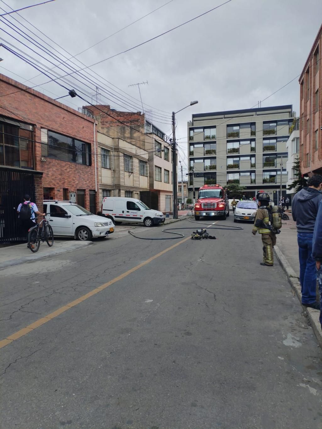 Oficina en arriendo Cundinamarca Bogotá Antiguo Country 23 m2 Habitaciones 0 Baños 0 Garajes 0 Precio $1050000