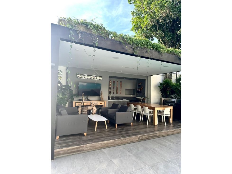 Casa en venta Valle Del Cauca Cali El Peñón 623 m2 Habitaciones 5 Baños 8 Garajes 3 Precio $2200000000