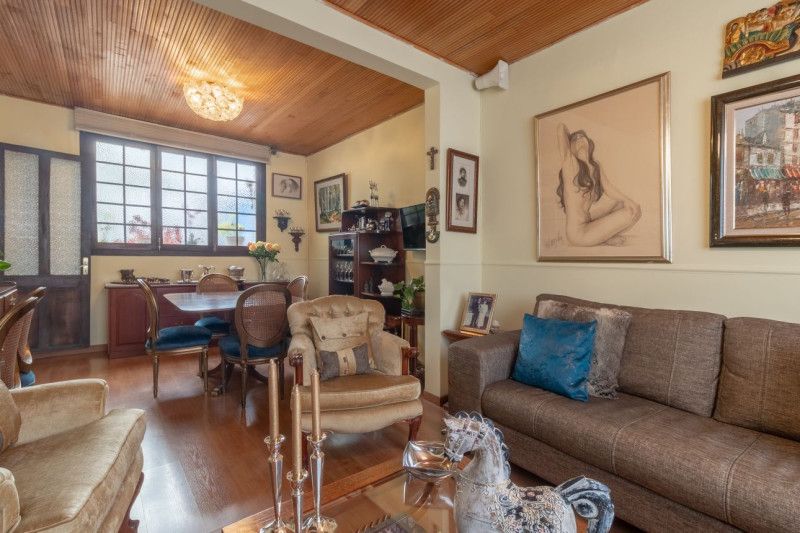 Casa en venta Cundinamarca Bogotá San Luis 205 m2 Habitaciones 5 Baños 2 Garajes 0 Precio $980000000