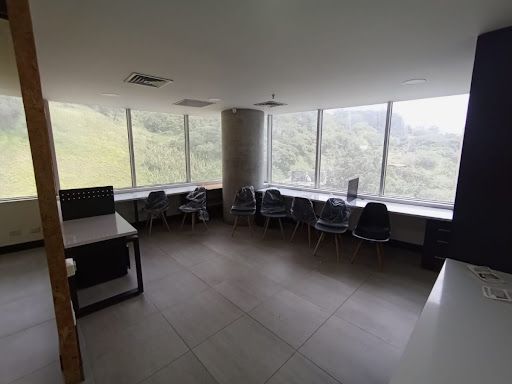 Oficina en arriendo Antioquia Medellín Castropol 53 m2 Habitaciones 0 Baños 2 Garajes 1 Precio $4500000