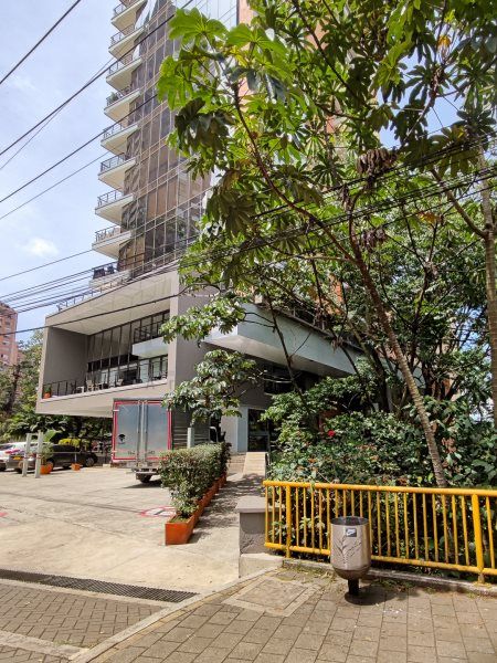 Apartamento en arriendo Antioquia Medellín El Tesoro 140 m2 Habitaciones 3 Baños 4 Garajes 1 Precio $6500000
