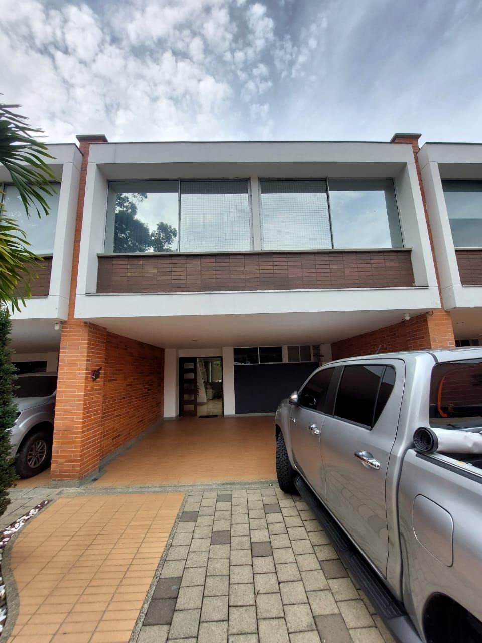 Casa Campestre en venta Antioquia Envigado Burdeos 197 m2 Habitaciones 3 Baños 4 Garajes 3 Precio $1750000000