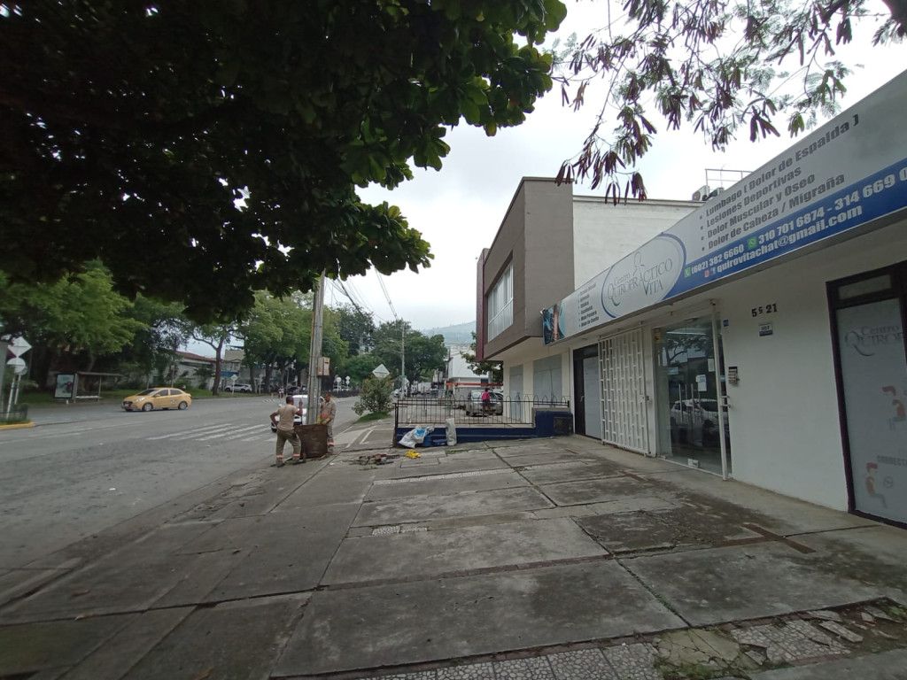 Casa en venta Valle Del Cauca Cali Tequendama 252 m2 Habitaciones 8 Baños 3 Garajes 4 Precio $750000000