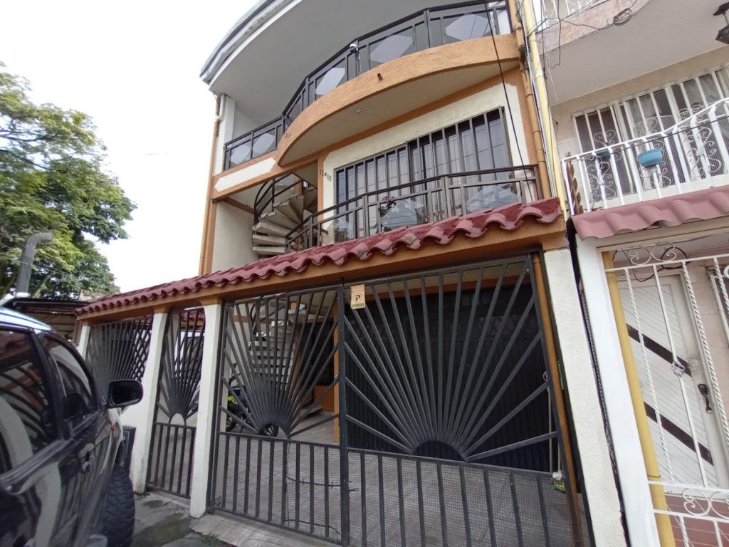 Edificio en venta Valle Del Cauca Cali Panamericano 525 m2 Habitaciones 9 Baños 6 Garajes 0 Precio $900000000