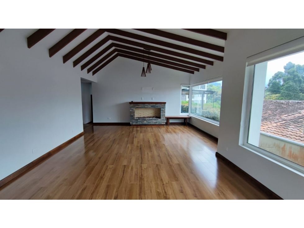 Casa en venta Caldas Manizales El Trebol 250 m2 Habitaciones 3 Baños 3 Garajes 2 Precio $1470000000