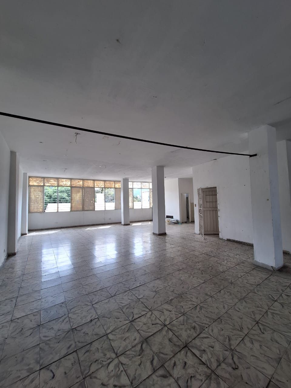 Local en arriendo Valle Del Cauca Cali San Juan Bosco 220 m2 Habitaciones 0 Baños 1 Garajes 0 Precio $900000