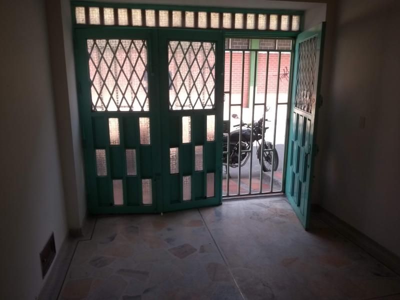 Casa en venta Valle Del Cauca Palmira Barrio Nuevo 240 m2 Habitaciones 5 Baños 2 Garajes 1 Precio $400000000