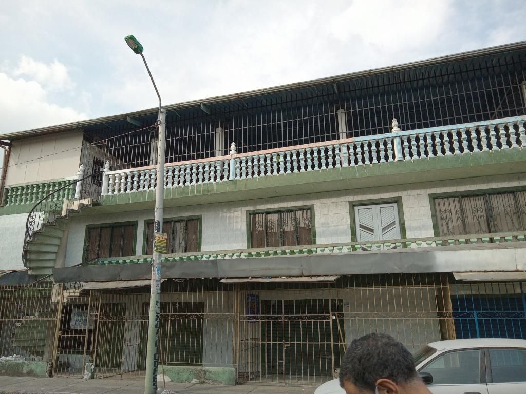 Local en arriendo Valle Del Cauca Cali Santa Fé 30 m2 Habitaciones 0 Baños 1 Garajes 0 Precio $400000