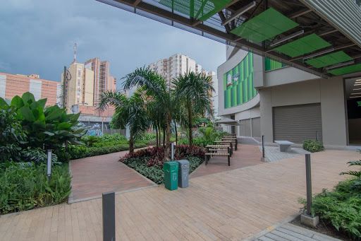 Local en venta Antioquia Medellín Guayaquil 4 m2 Habitaciones 0 Baños 10 Garajes 1 Precio $189108000