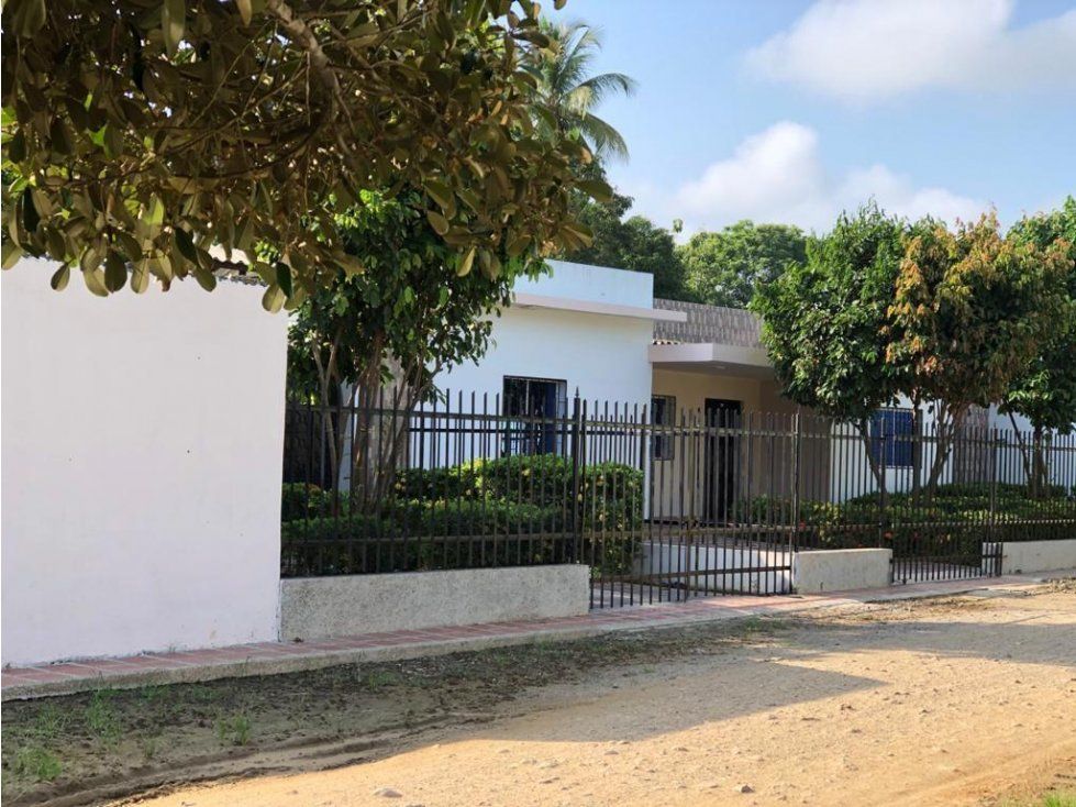 Casa en venta Córdoba Cereté El Jardin 1539 m2 Habitaciones 4 Baños 2 Garajes 1 Precio $1000000000