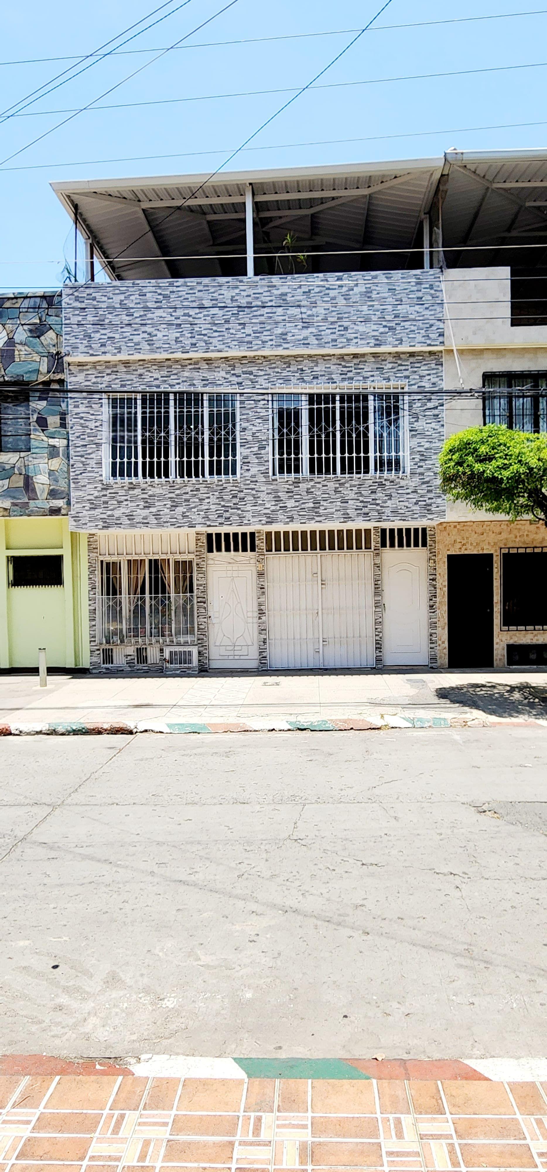 Casa en venta Valle Del Cauca Cali Santa Elena 217 m2 Habitaciones 7 Baños 8 Garajes 2 Precio $599000000