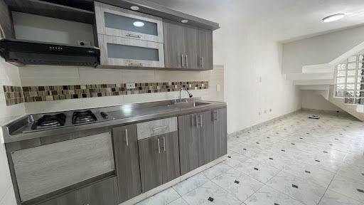 Apartaestudio en arriendo Antioquia Itagüí Los Naranjos 35 m2 Habitaciones 2 Baños 1 Garajes 0 Precio $1350000