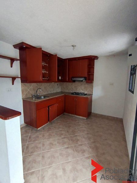 Casa en venta Antioquia Envigado La Mesa 152 m2 Habitaciones 4 Baños 3 Garajes 2 Precio $800000000
