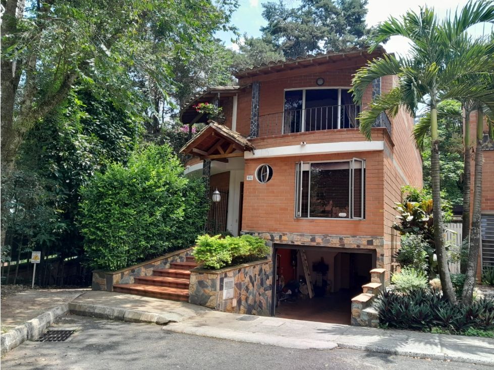 Casa en venta Antioquia Sabaneta Vegas De San José 297 m2 Habitaciones 4 Baños 4 Garajes 0 Precio $1800000000
