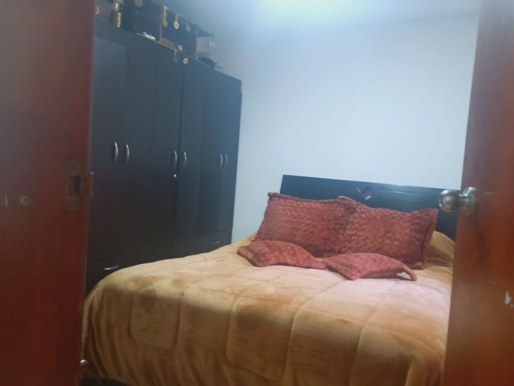 Casa en venta Cundinamarca Mosquera Villa Sajonia 280 m2 Habitaciones 9 Baños 4 Garajes 1 Precio $650000000