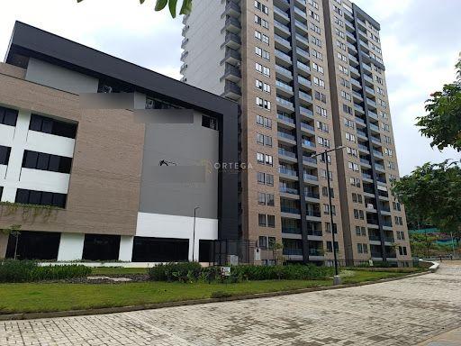 Apartamento en venta Santander Floridablanca Cr Club House Gold 81 m2 Habitaciones 3 Baños 2 Garajes 2 Precio $440000000