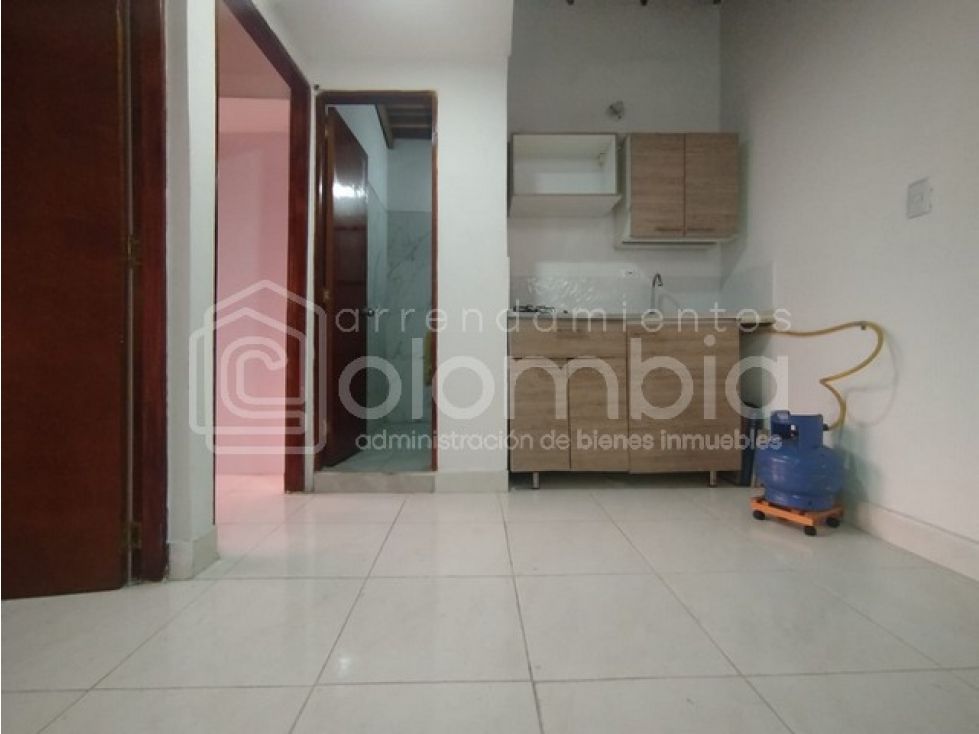 Oficina en arriendo Antioquia Envigado Alcalá 35 m2 Habitaciones 0 Baños 1 Garajes 0 Precio $1450000
