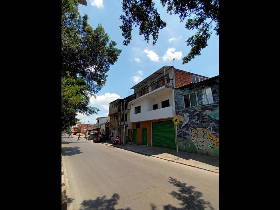 Bodega en arriendo Valle Del Cauca Cali Troncal 300 m2 Habitaciones 0 Baños 4 Garajes 0 Precio $6500000
