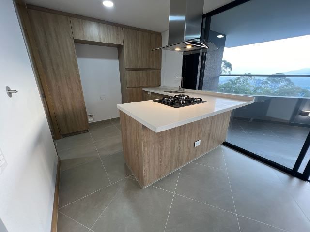 Apartamento en arriendo Antioquia Medellín Las Palmas 115 m2 Habitaciones 2 Baños 2 Garajes 3 Precio $6100000
