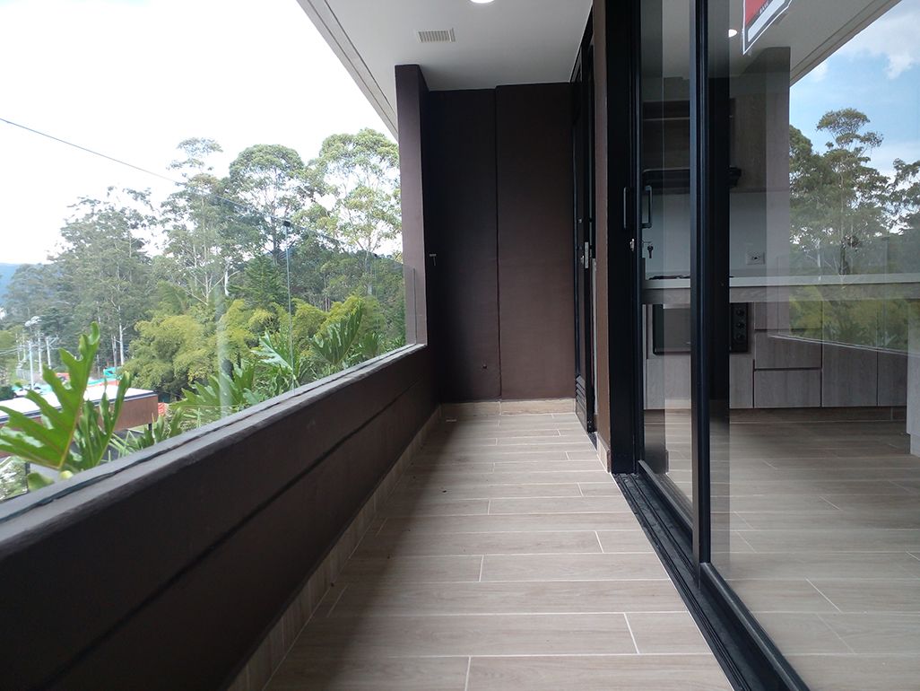 Apartamento en arriendo Antioquia El Retiro El Pino 84 m2 Habitaciones 2 Baños 4 Garajes 2 Precio $3500000