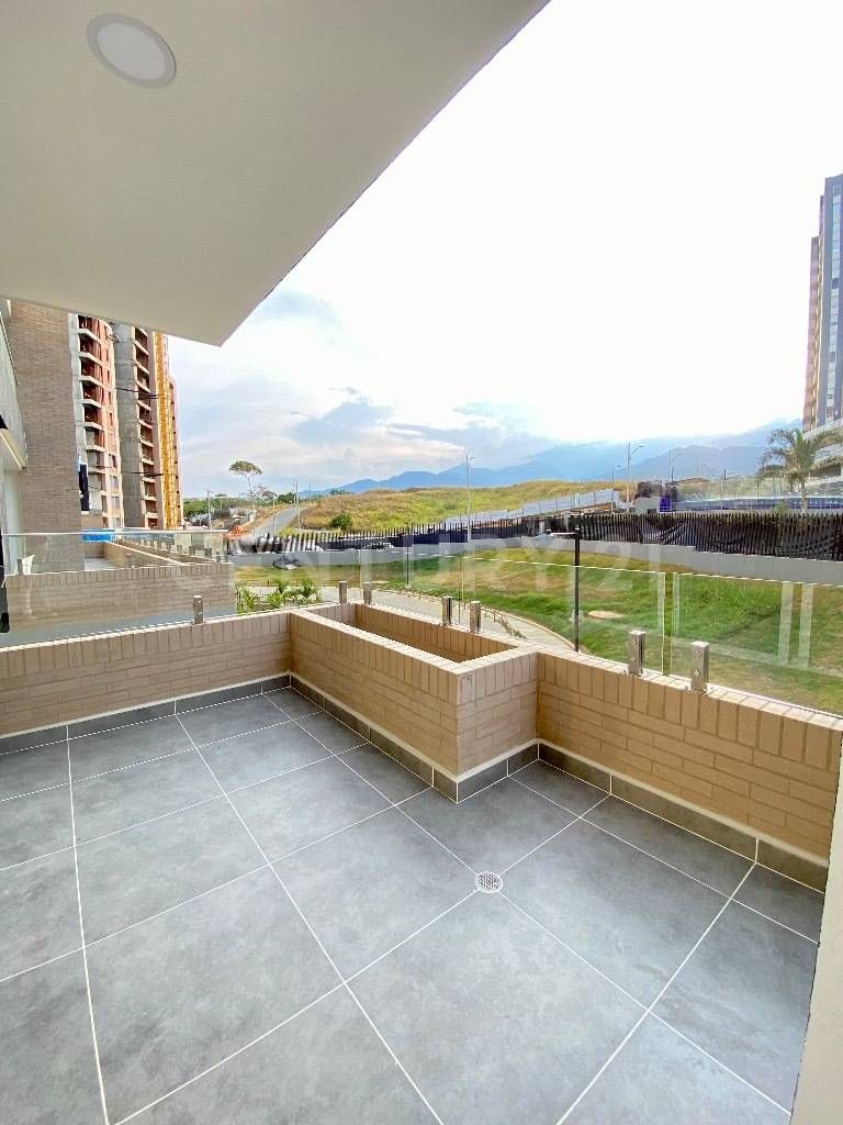 Apartamento en venta Valle Del Cauca Cali Charco Azul 94 m2 Habitaciones 2 Baños 2 Garajes 2 Precio $650000000