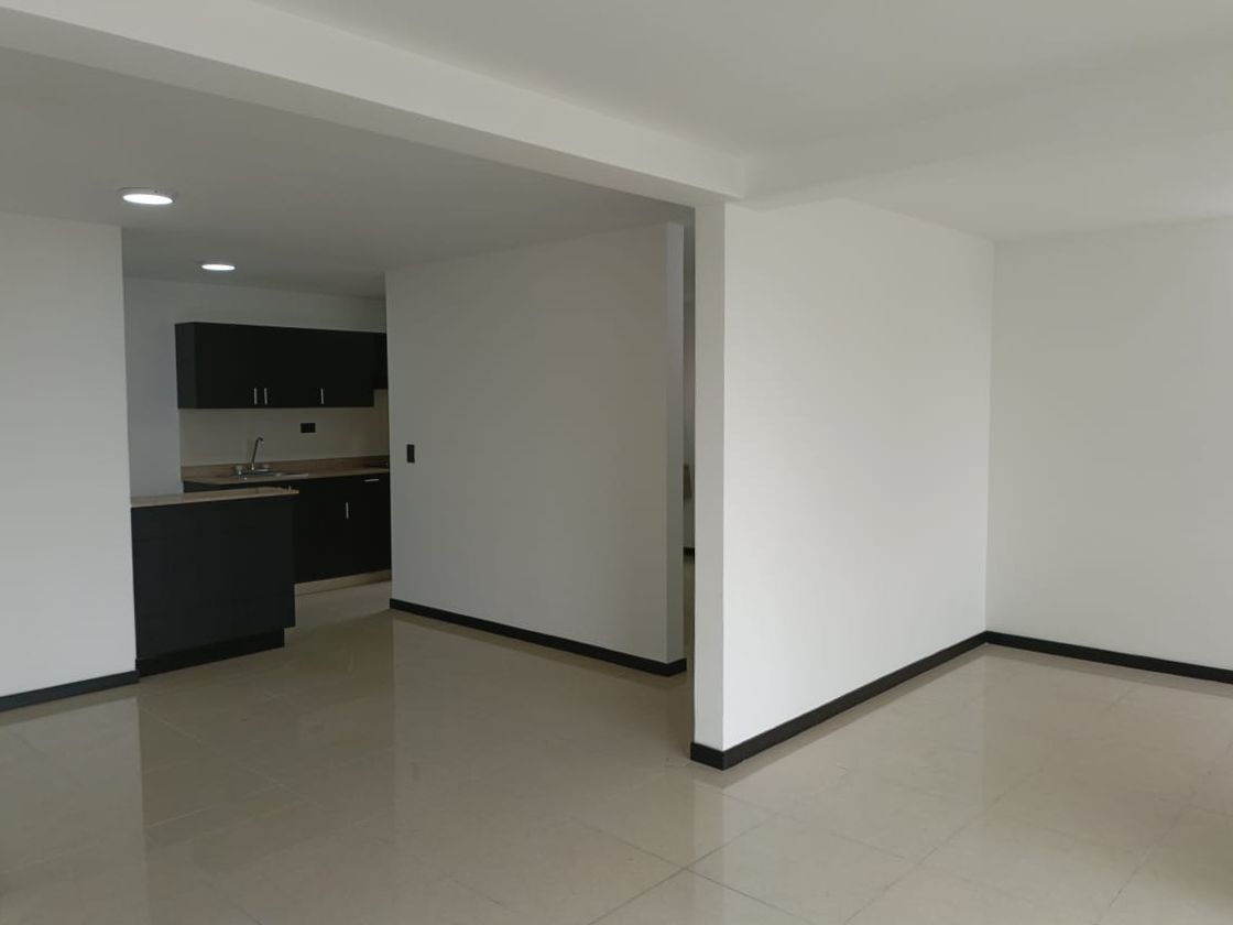 Apartamento en arriendo Antioquia Medellín Altavista 82 m2 Habitaciones 2 Baños 2 Garajes 2 Precio $3000000