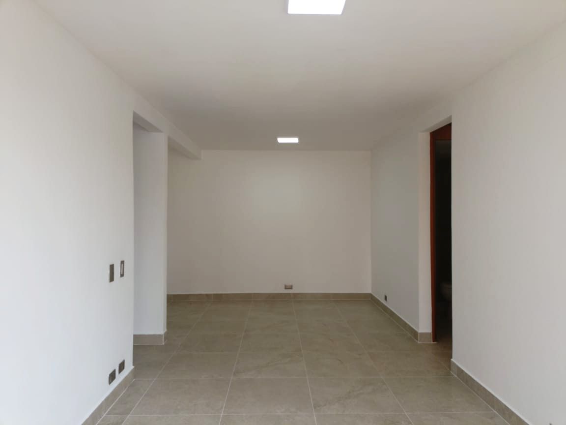 Apartamento en arriendo Antioquia Medellín Altavista 75 m2 Habitaciones 3 Baños 2 Garajes 2 Precio $2950000