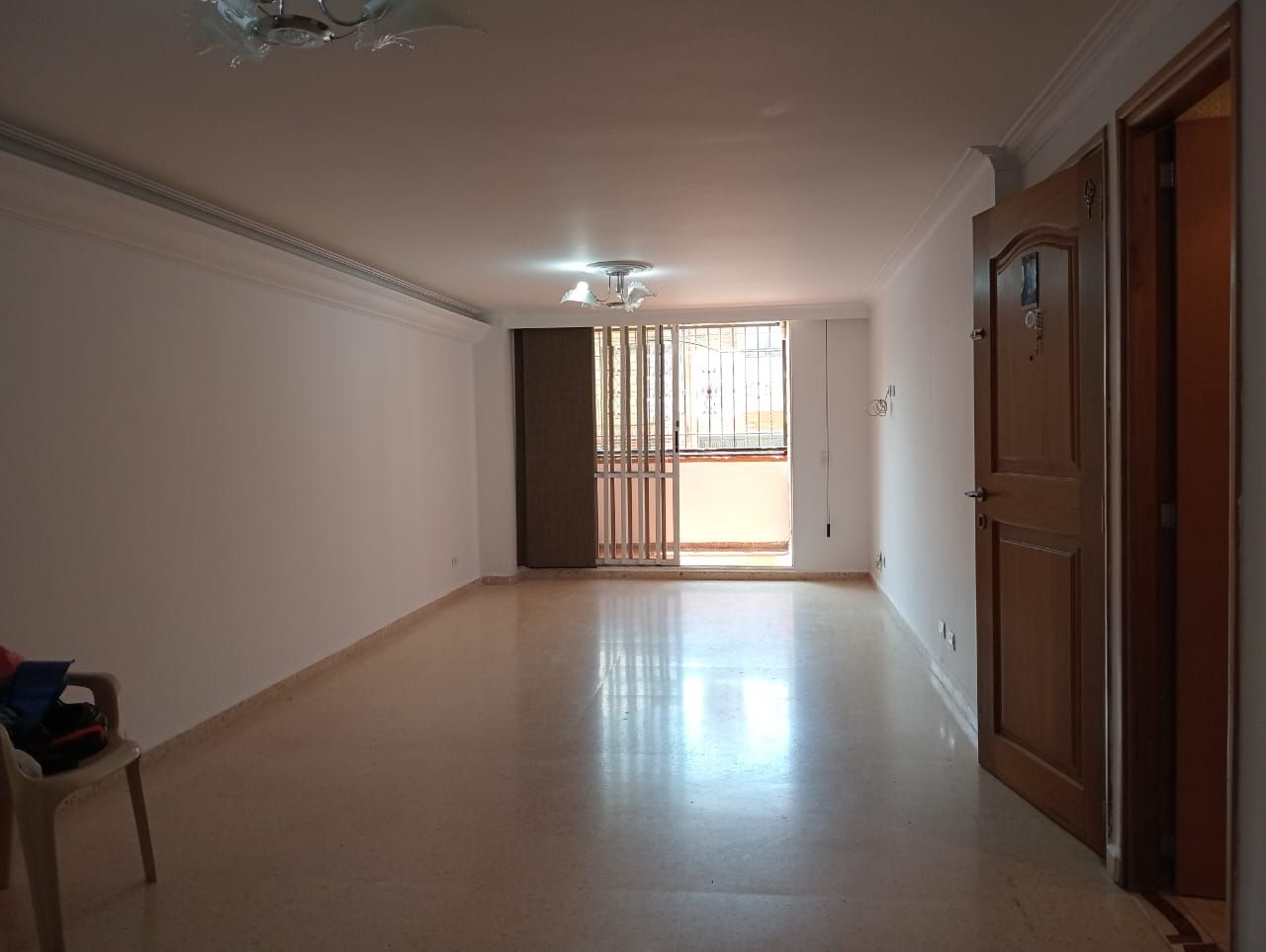 Apartamento en arriendo Antioquia Medellín La Castellana 130 m2 Habitaciones 4 Baños 4 Garajes 2 Precio $3550000