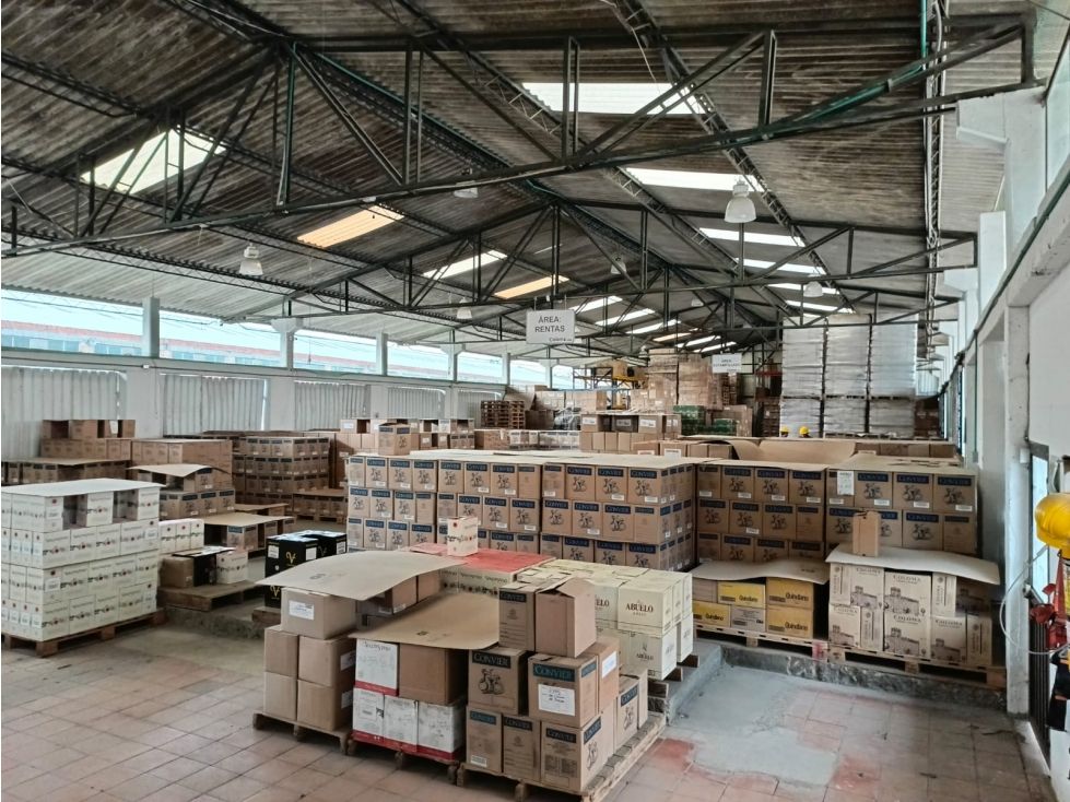 Bodega en arriendo Cundinamarca Bogotá Centro Fontibon 925 m2 Habitaciones 0 Baños 5 Garajes 5 Precio $25052005