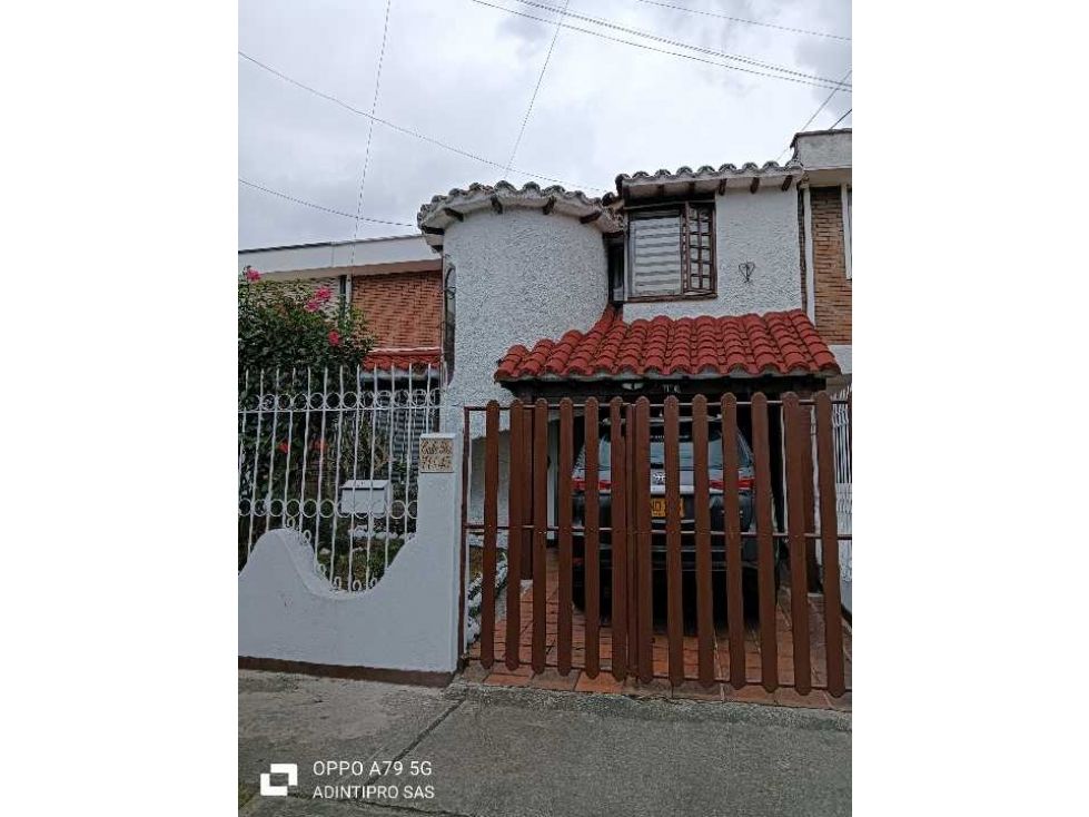 Casa en venta Cundinamarca Bogotá Potosí 244 m2 Habitaciones 5 Baños 4 Garajes 2 Precio $850000000