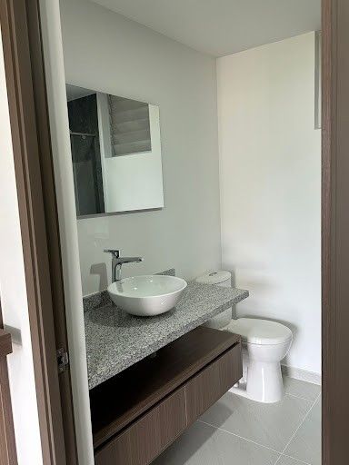 Apartamento en venta Risaralda Dosquebradas Ub La Macarena 88 m2 Habitaciones 3 Baños 2 Garajes 2 Precio $500000000