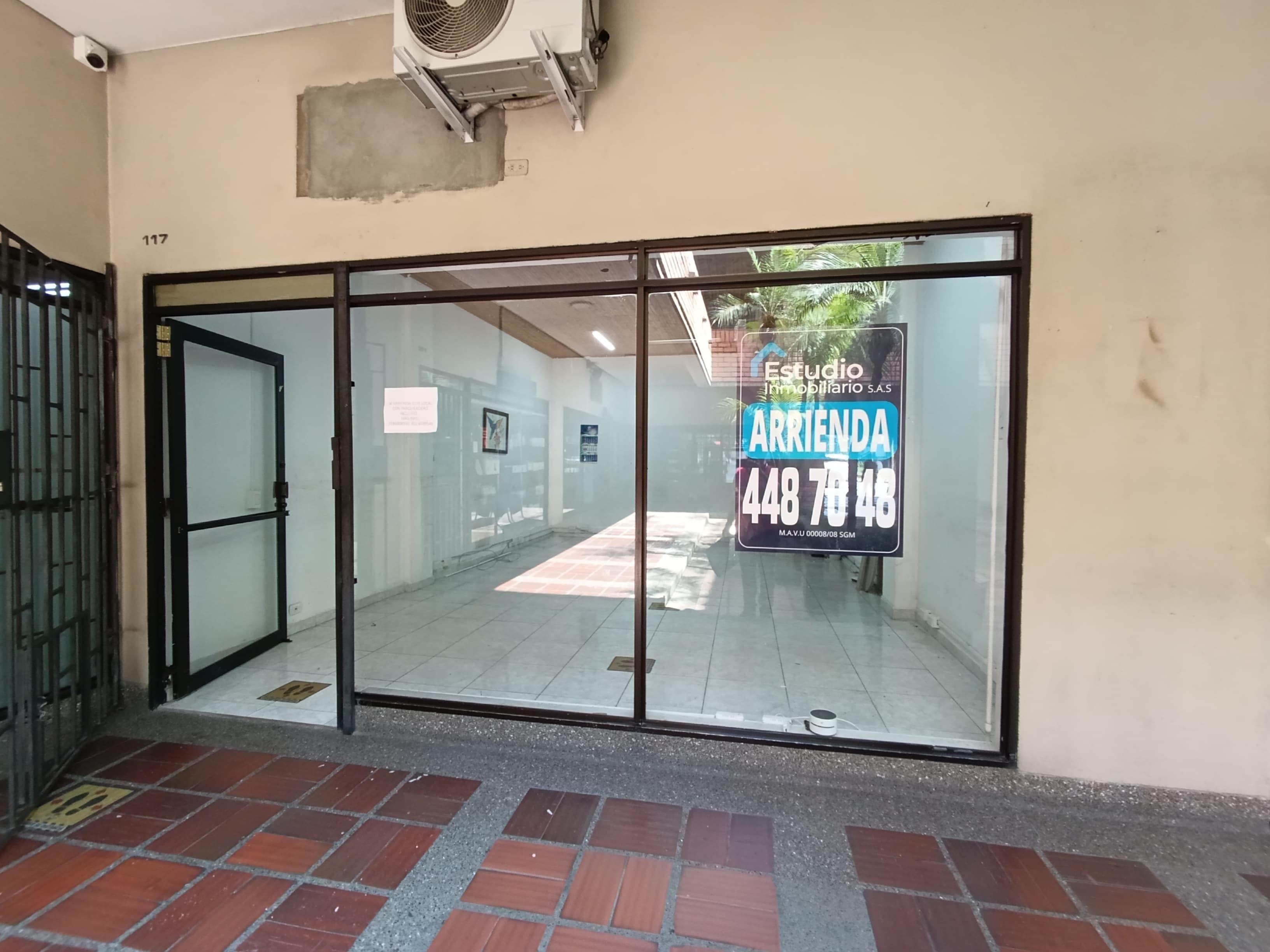 Local Comercial en arriendo Antioquia Medellín Carlos E Restrepo 35 m2 Habitaciones 0 Baños 1 Garajes 1 Precio $2200000