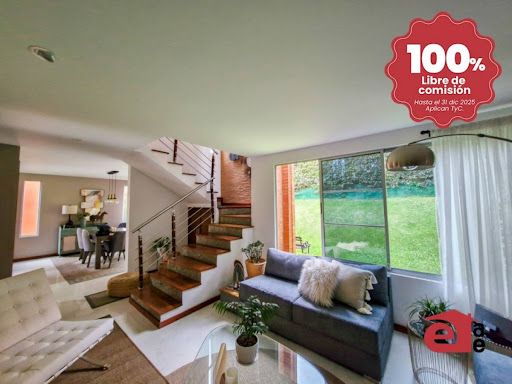 Casa en arriendo Antioquia Envigado Zúñiga 225 m2 Habitaciones 3 Baños 5 Garajes 4 Precio $11000000