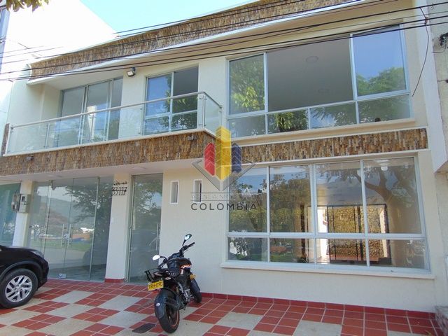 Casa en arriendo Tolima Ibagué Cadiz 260 m2 Habitaciones 4 Baños 6 Garajes 3 Precio $5500000