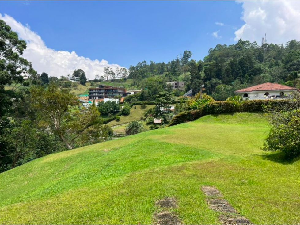 Lote en venta Antioquia Medellín Altos Del Poblado 3500 m2 Habitaciones 0 Baños 0 Garajes 0 Precio $1500000000