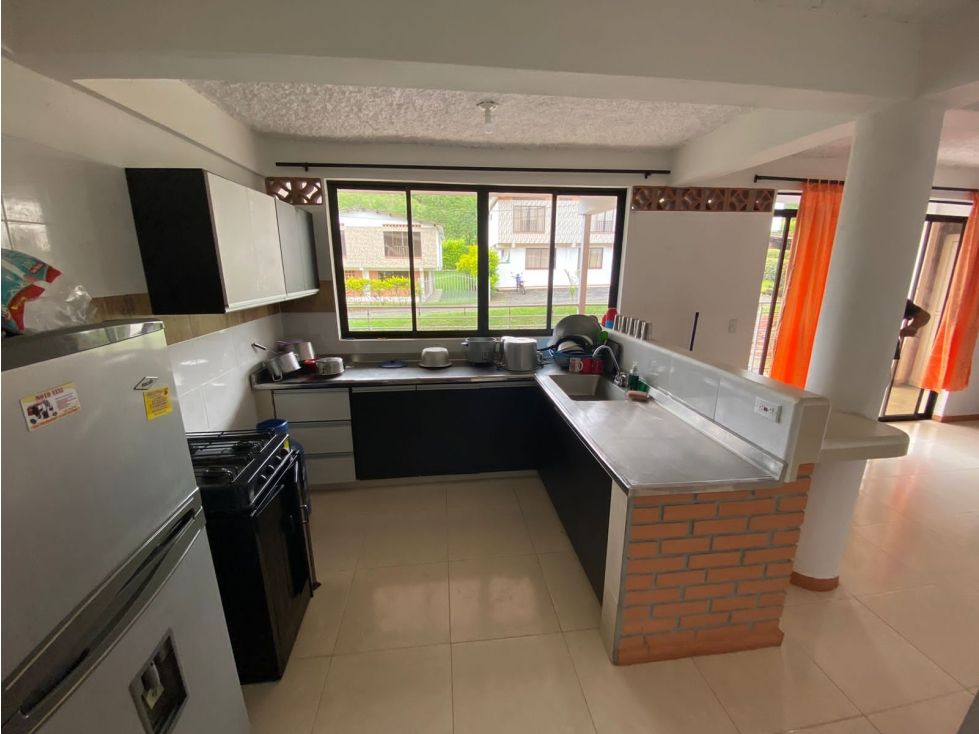 Apartamento en venta Caldas Palestina Palestina 100 m2 Habitaciones 3 Baños 2 Garajes 1 Precio $500000000