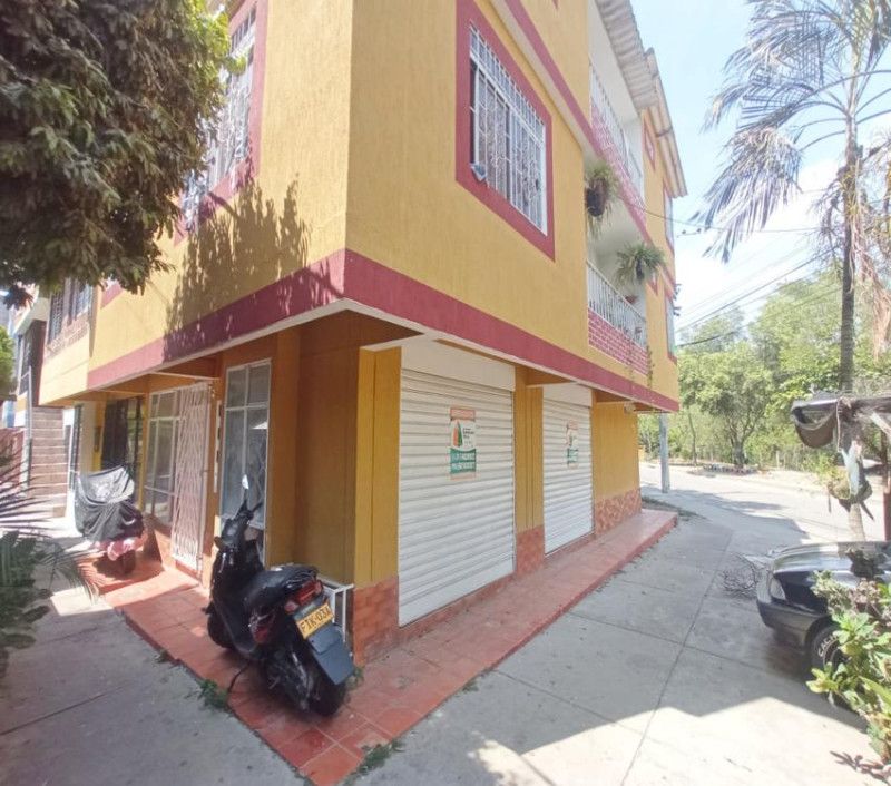 Local en arriendo Santander Girón Brisas Del Campo 60 m2 Habitaciones 0 Baños 1 Garajes 0 Precio $750000