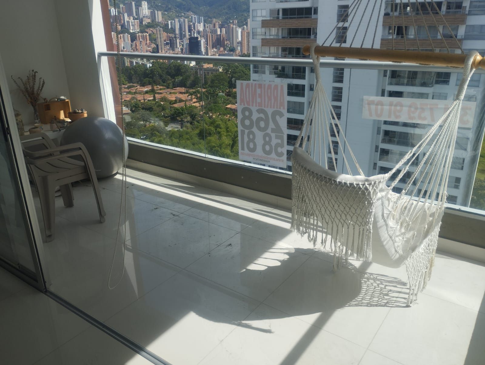 Apartamento en arriendo Antioquia La Estrella Ub Magallanes 90 m2 Habitaciones 2 Baños 2 Garajes 2 Precio $4200000