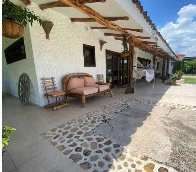 Casa Campestre en arriendo Risaralda Pereira Br Villa Ilusion 300 m2 Habitaciones 3 Baños 5 Garajes 5 Precio $6351000